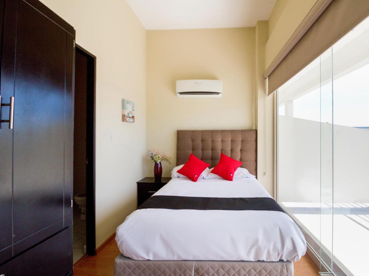 Ecohabit, Monterrey Hotel Apodaca Bagian luar foto